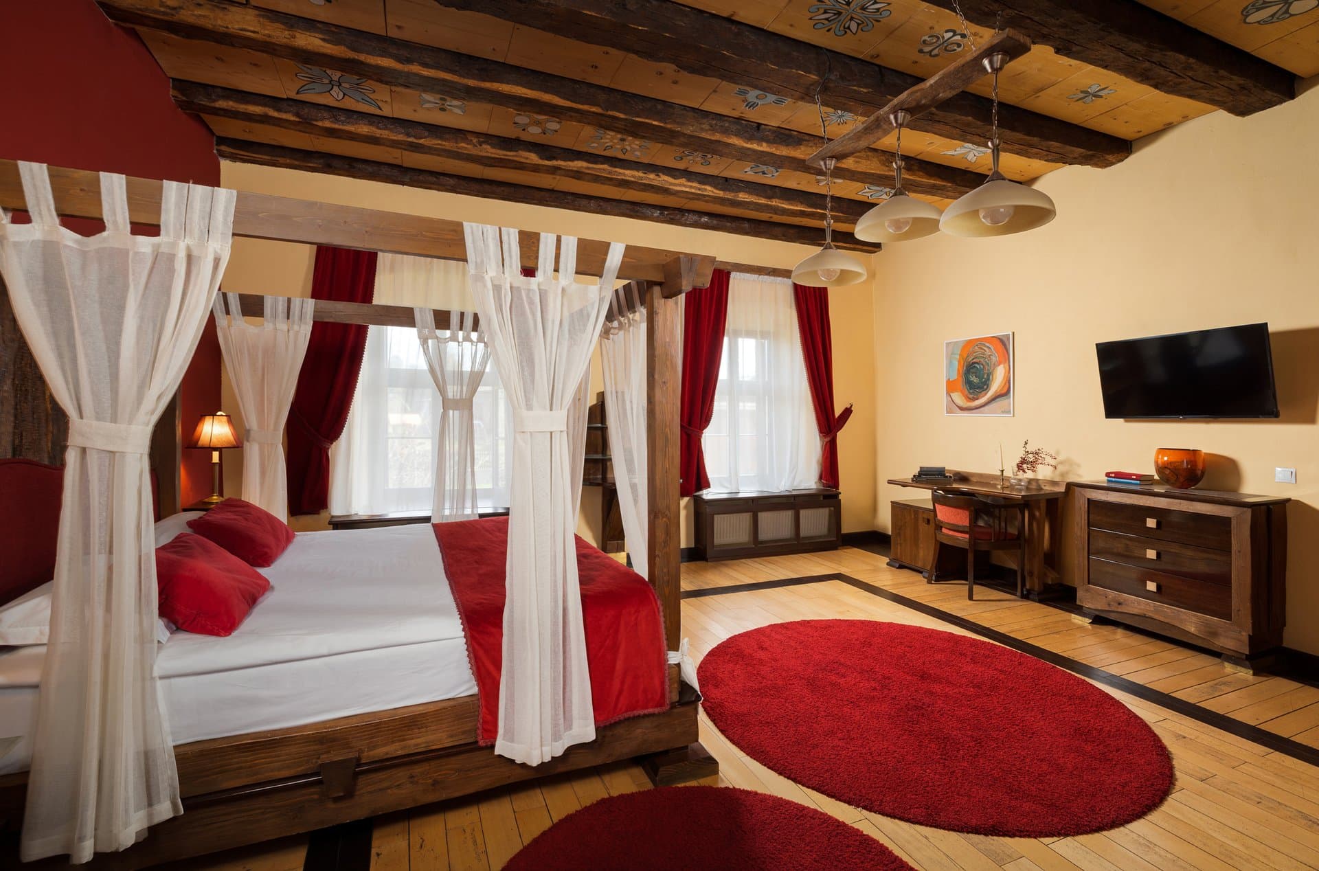 The Swan Suite - room view