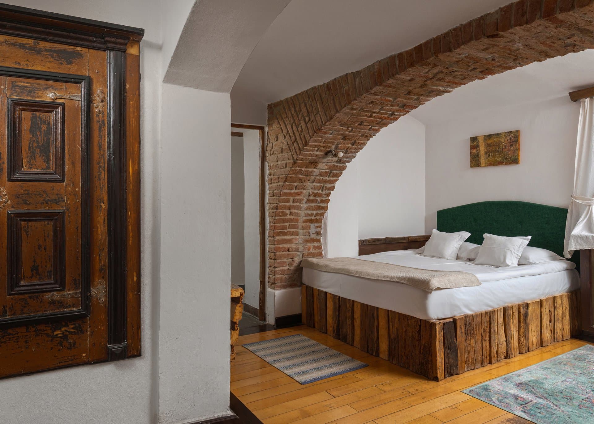 Room 4C - detail