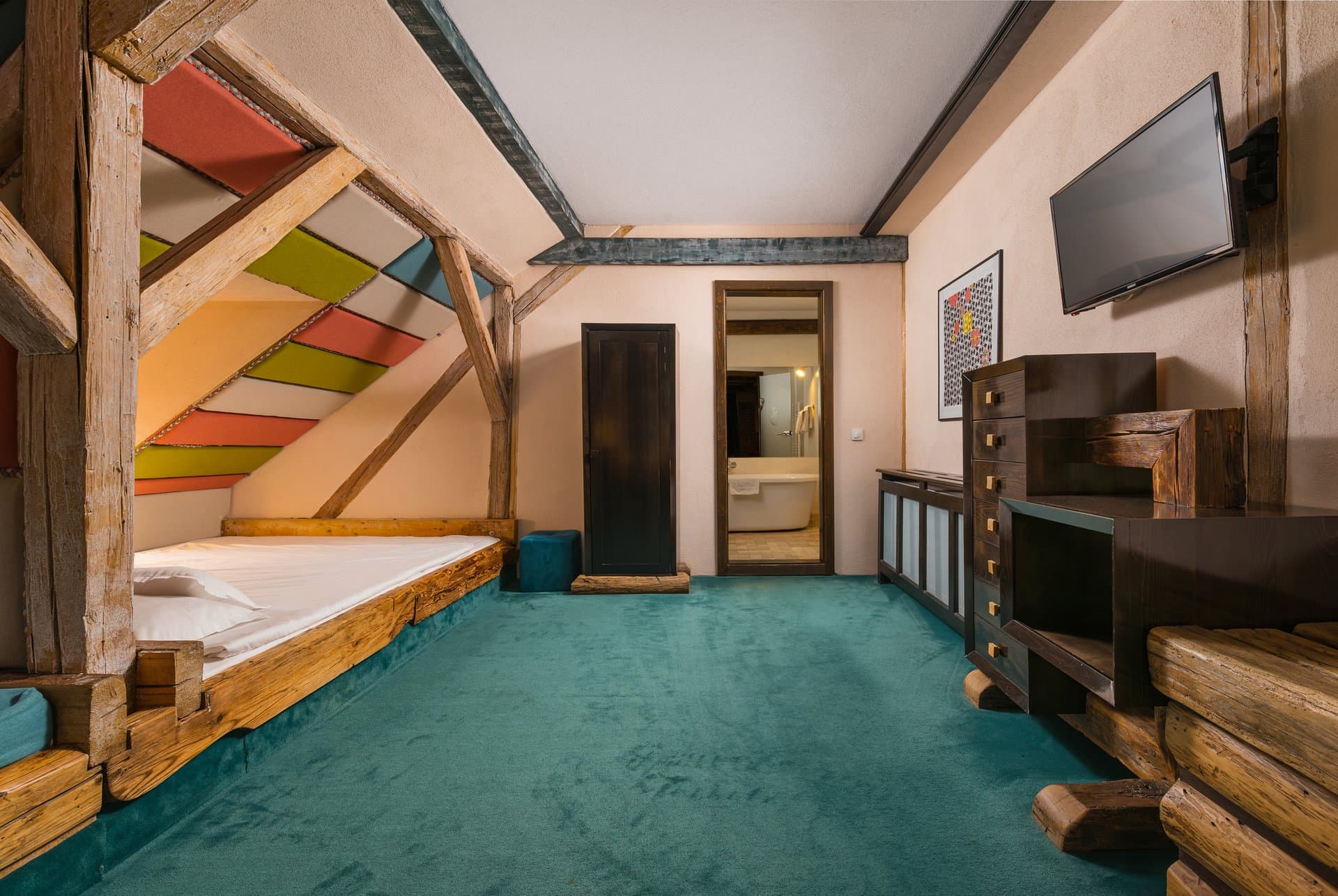 Upholsterer's Room - gallery 4