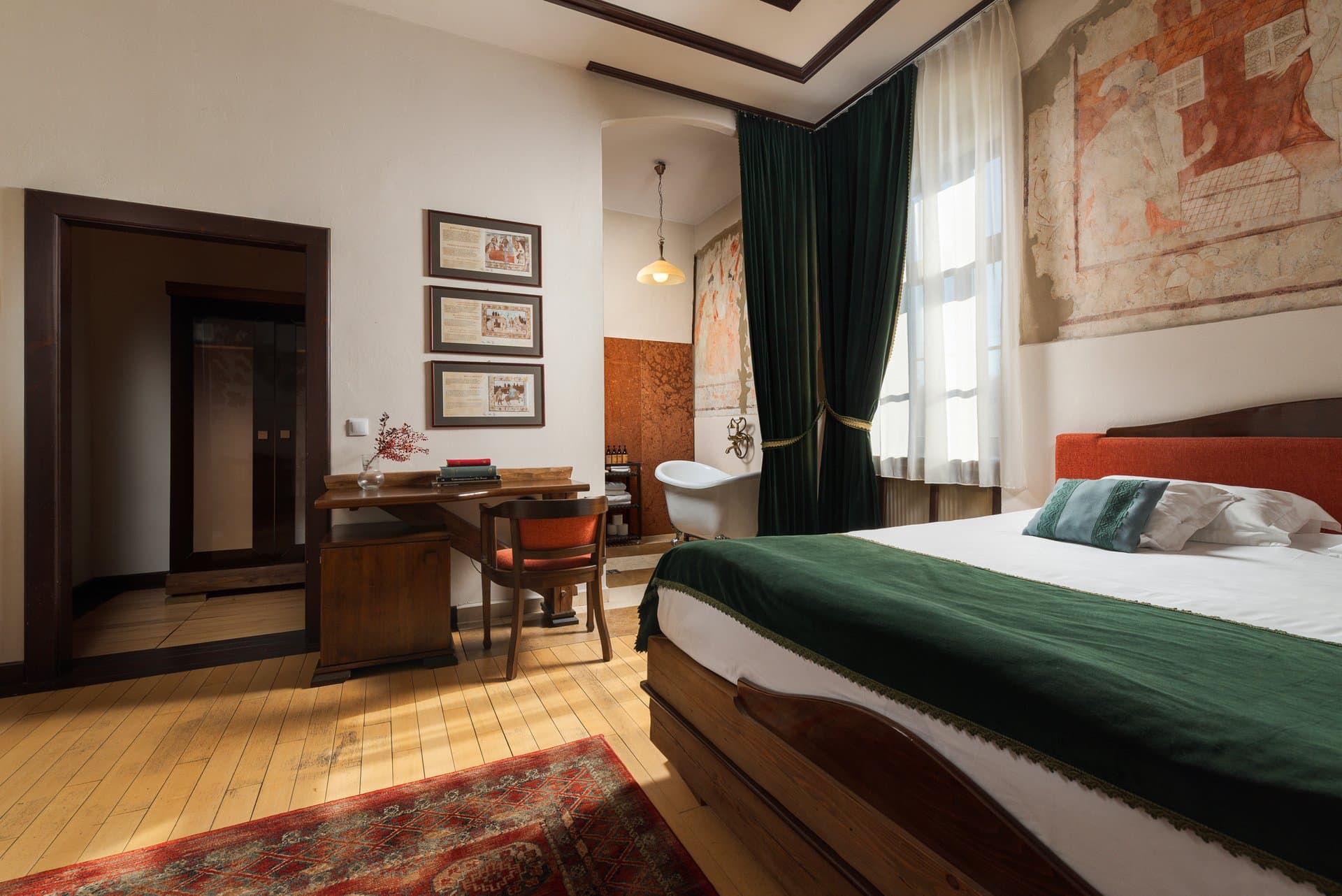 Constantinople room at Daniel Castle