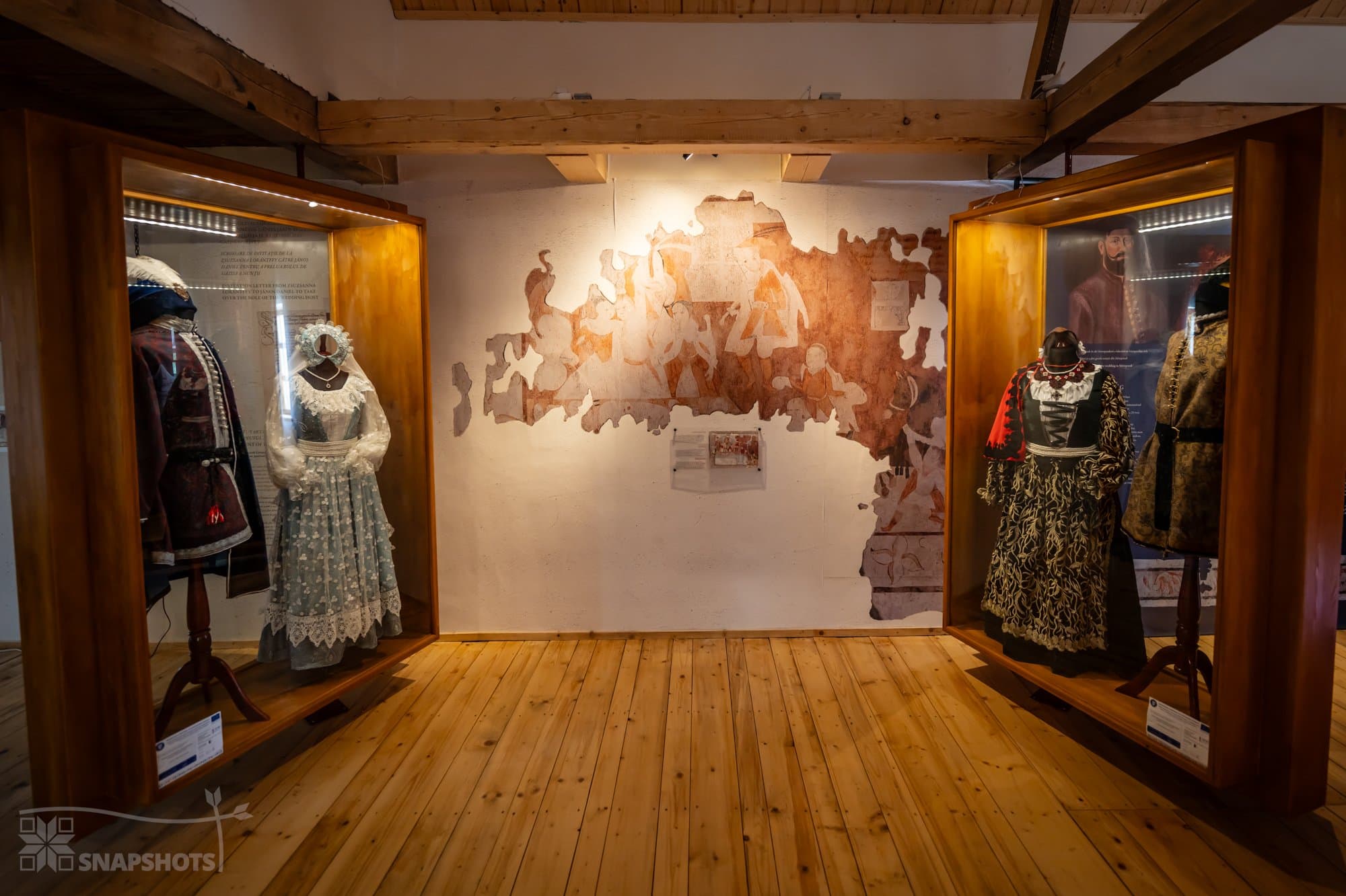 The 1680 Reloaded exhibition hall with historical costumes and original frescoes